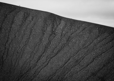 Andrea Mazzella, discesa dal vulcano Myvatn, Islanda