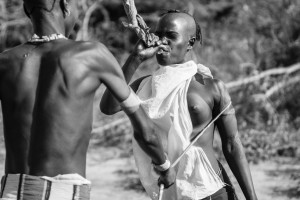 Fustigazione rituale delle donne Hamer, Valle dell’Omo, Etiopia del sud, Andrea Mazzella, Serie Eti 2011/04